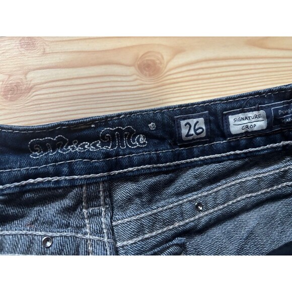 Miss Me JE8667C Signature Cropped Size 26 Embroidered Distressed Stud Jeans - Picture 5 of 10